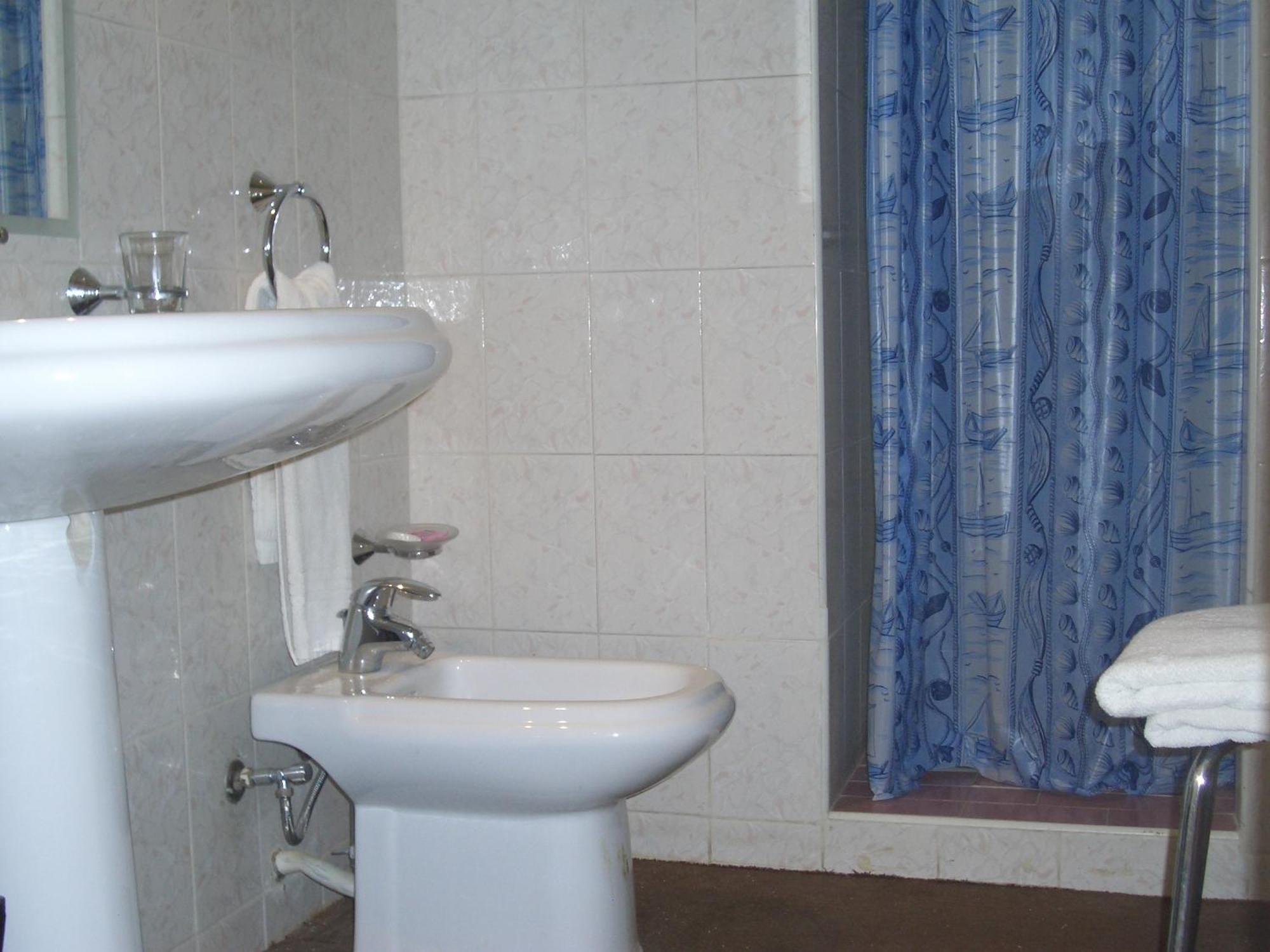Hotel Les Amandiers Tafraout Kamer foto